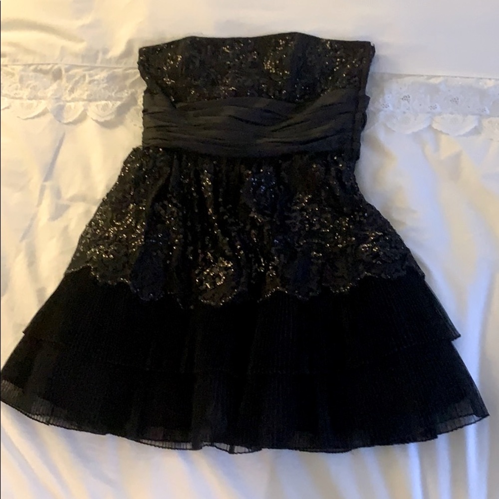 Gorgeous Betsy Johnson size 10 dress